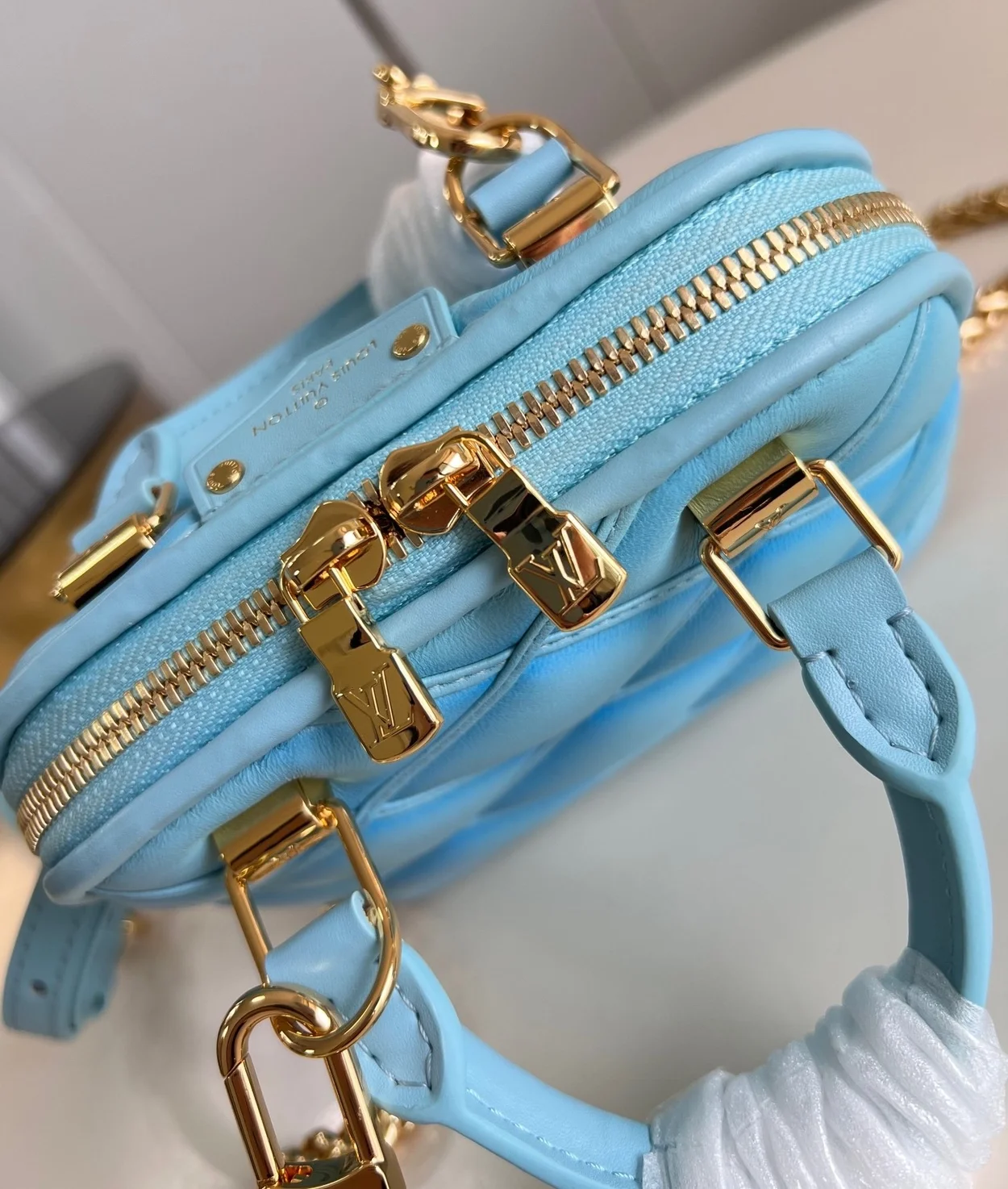 루이비통 나노 알마 M83049