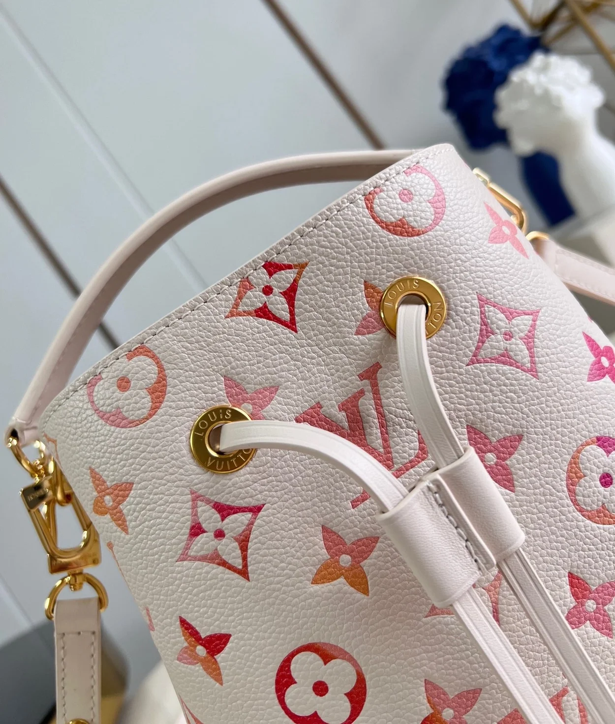 루이비통 네오노에 BB M24649