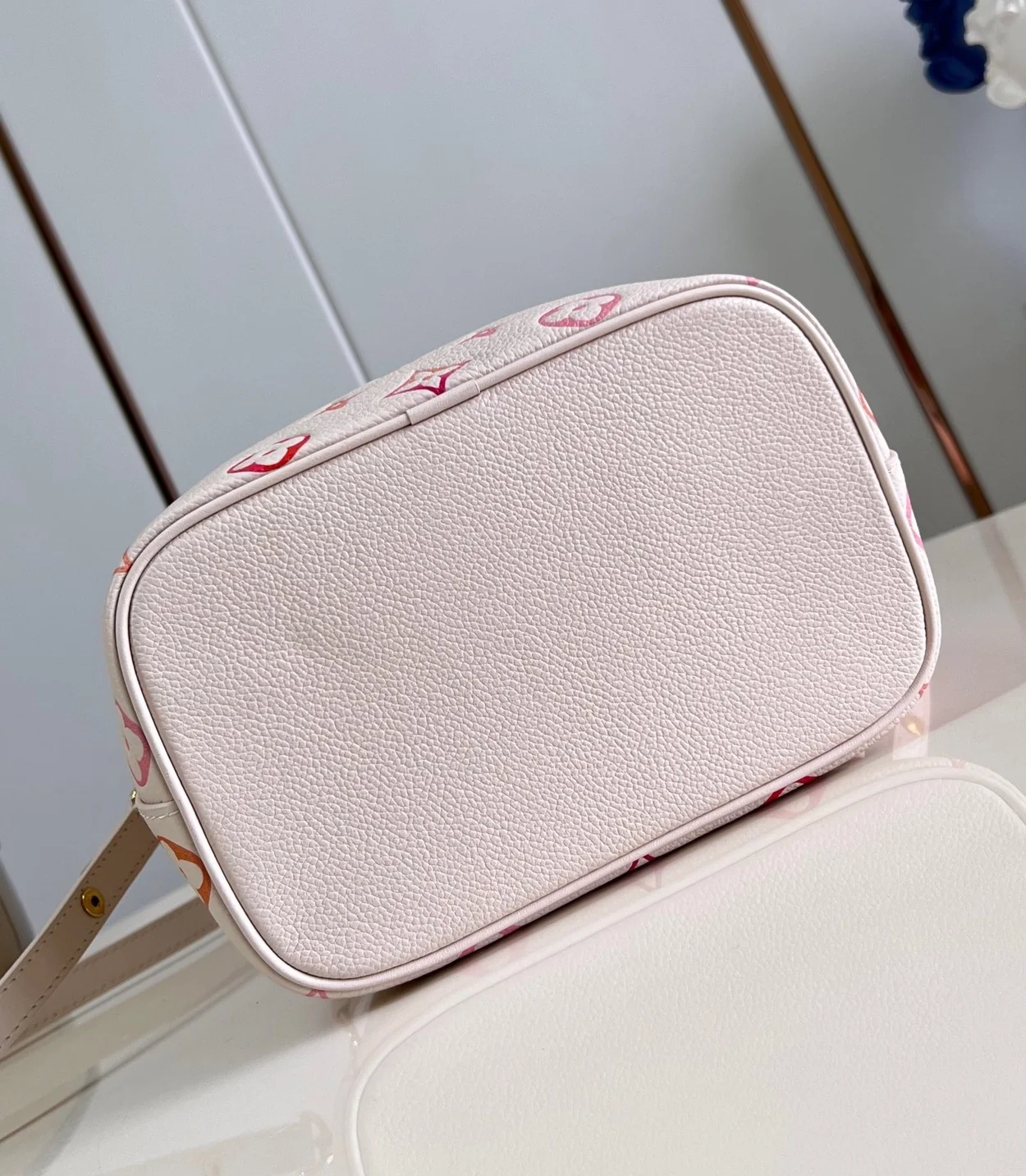 루이비통 네오노에 BB M24649