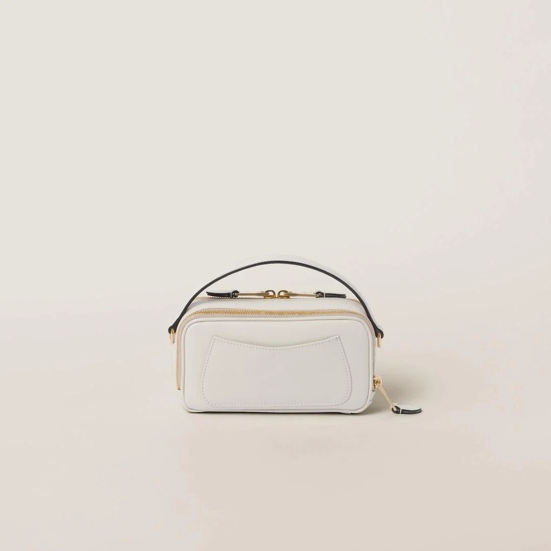 미우미우 가죽 숄더백 화이트