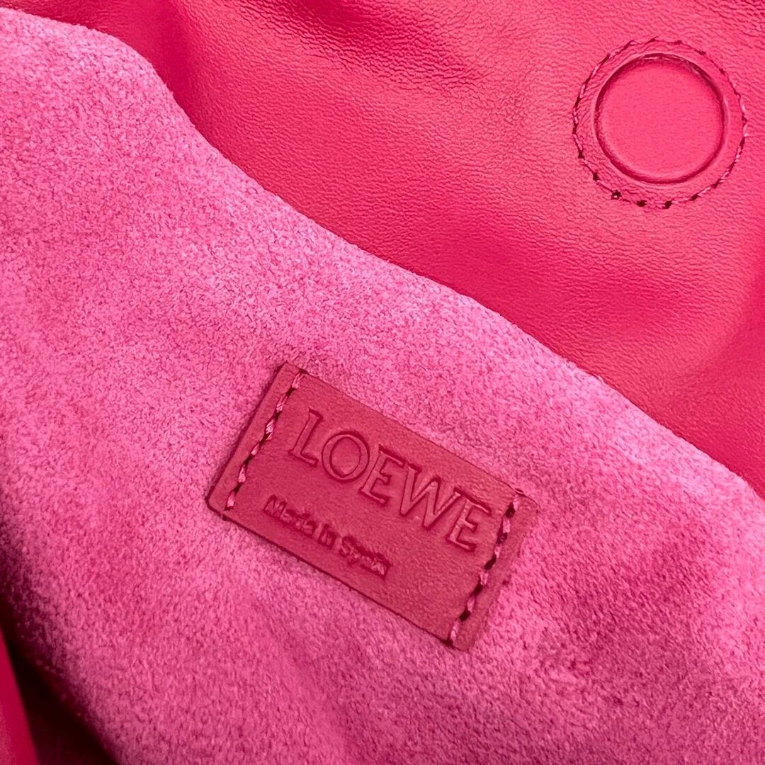 로에베 플라멩코 클러치 백 핑크