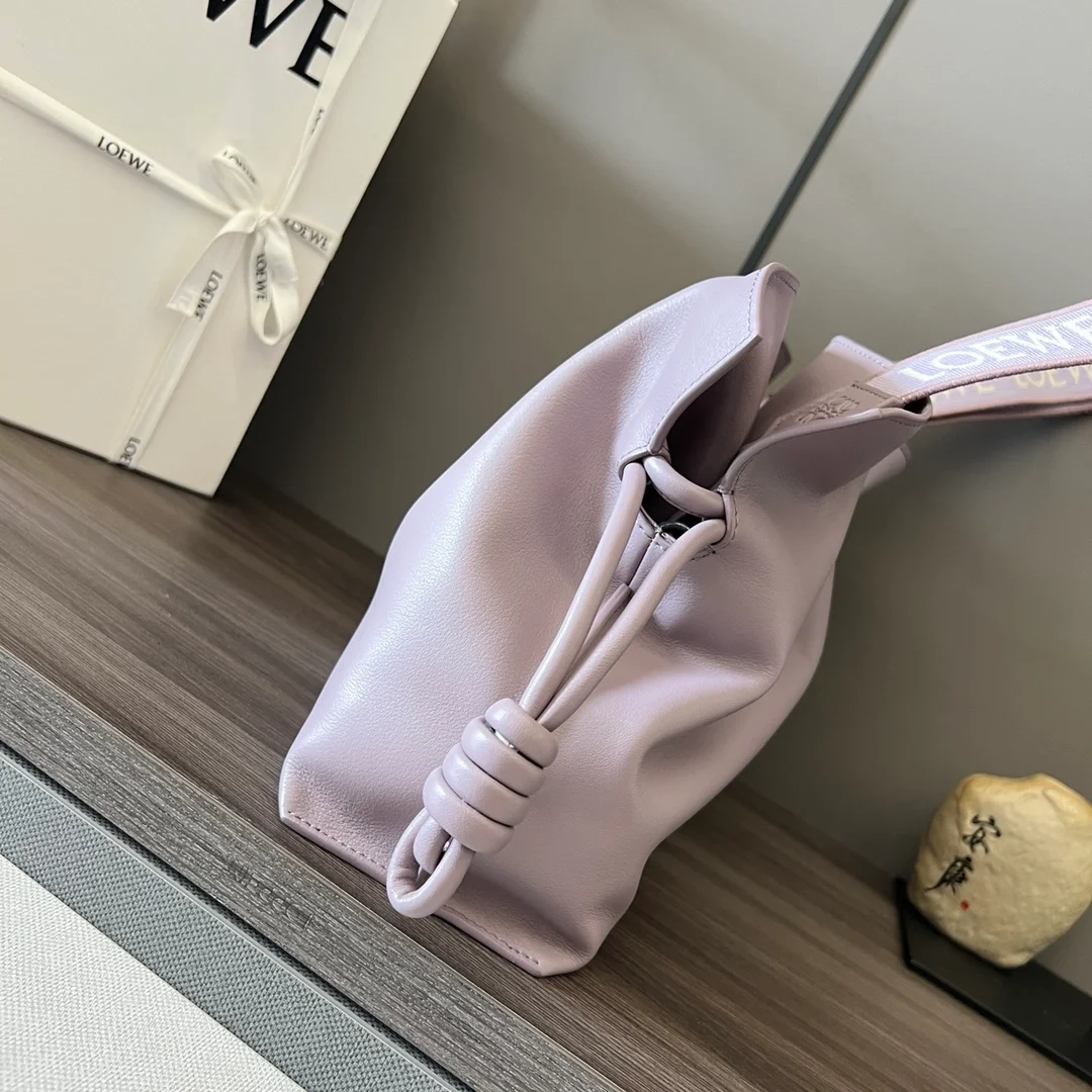 로에베 애너그램 플라멩코 클러치 백 퍼플