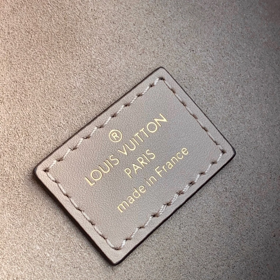 루이비통 네오노에 MM 바이 컬러 핸드백 M45555