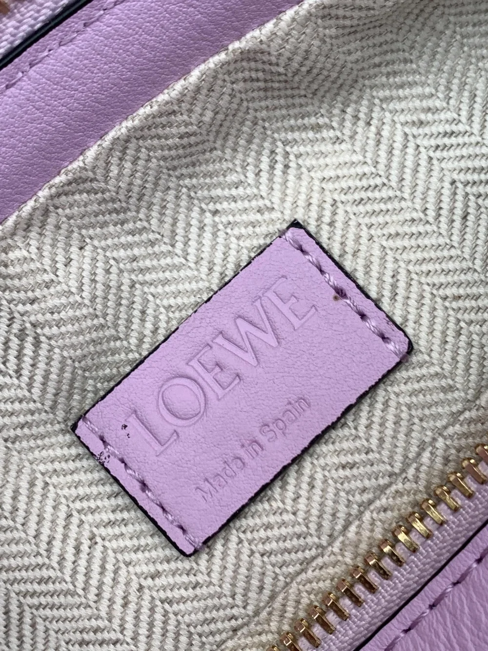 로에베 퍼즐 클래식 카프스킨 호보 백 퍼플