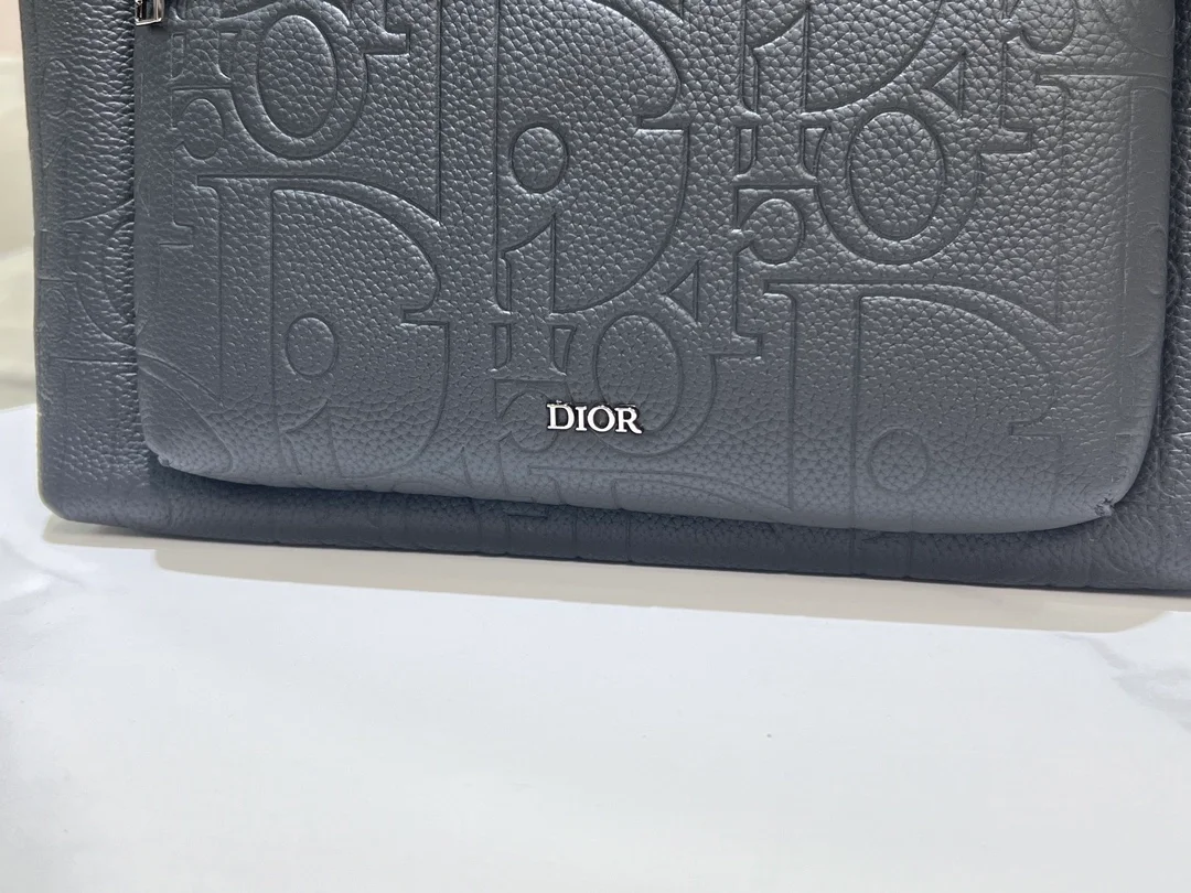 디올 라이더 2.0 지퍼 백팩 블랙