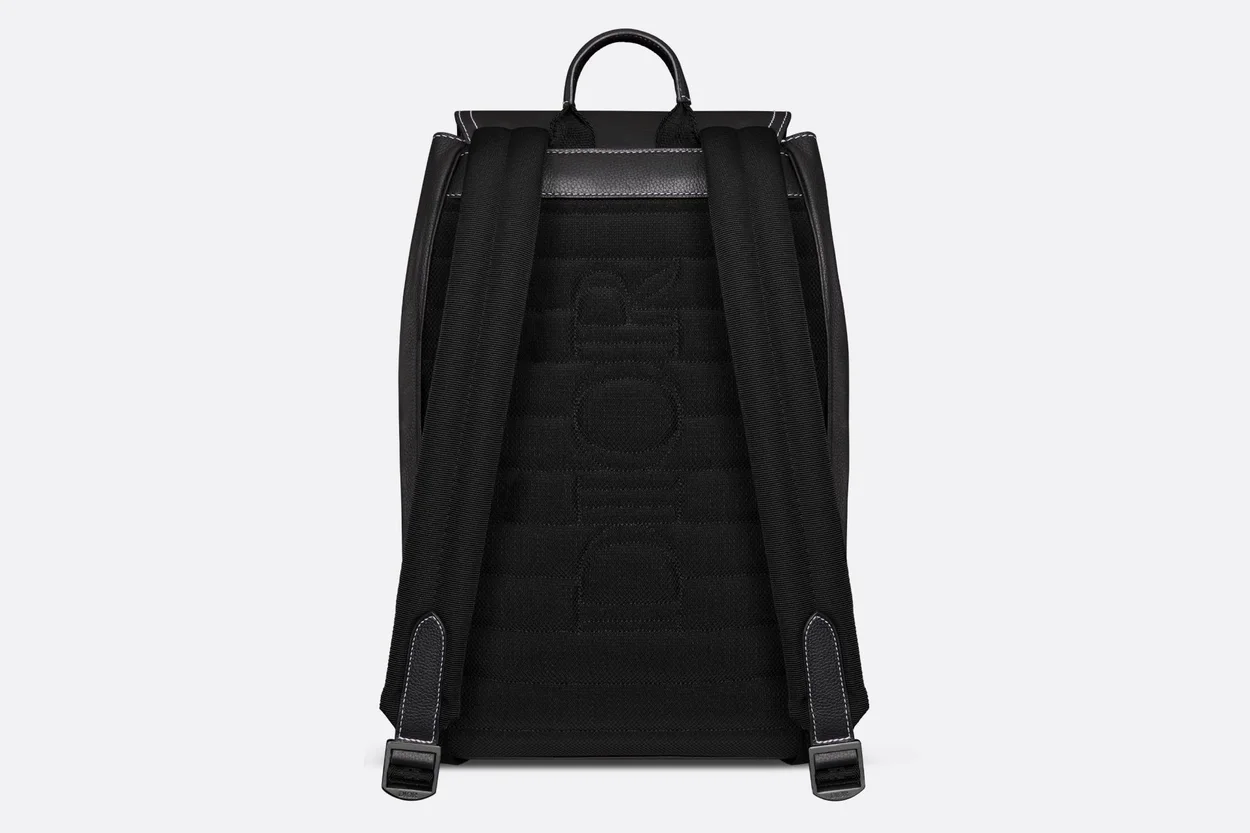 디올 saddle 블랙 백팩