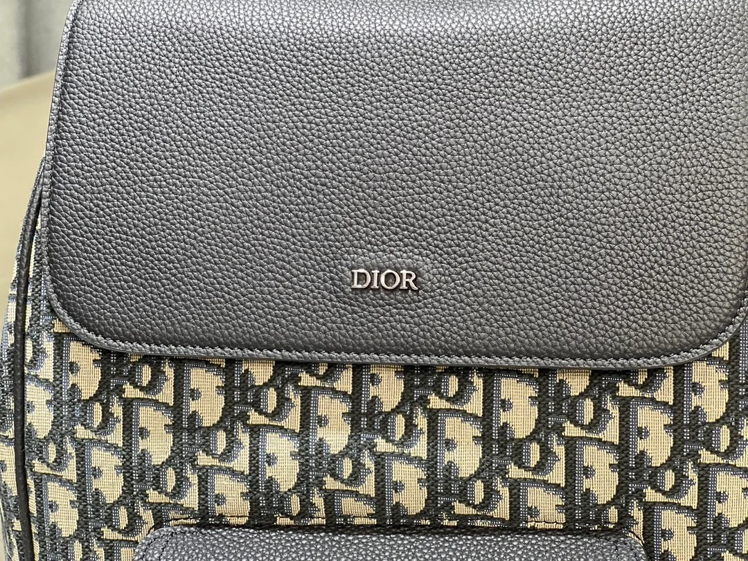 디올 saddle 베이지 블랙 오블리크 자카드 백팩