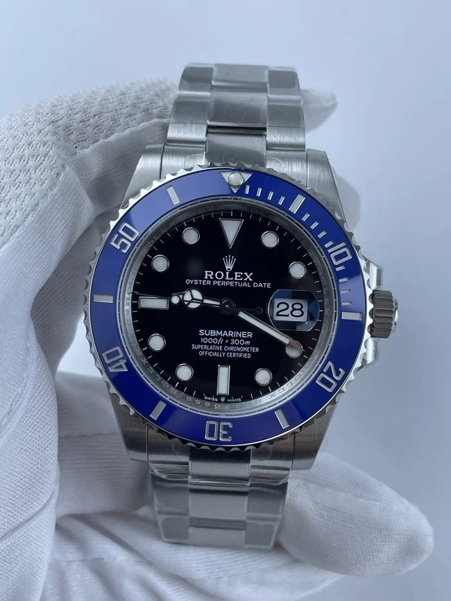 롤렉스 서브마리너 데이트 41mm 126619LB