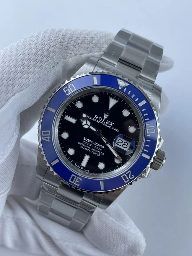 롤렉스 서브마리너 데이트 41mm 126619LB