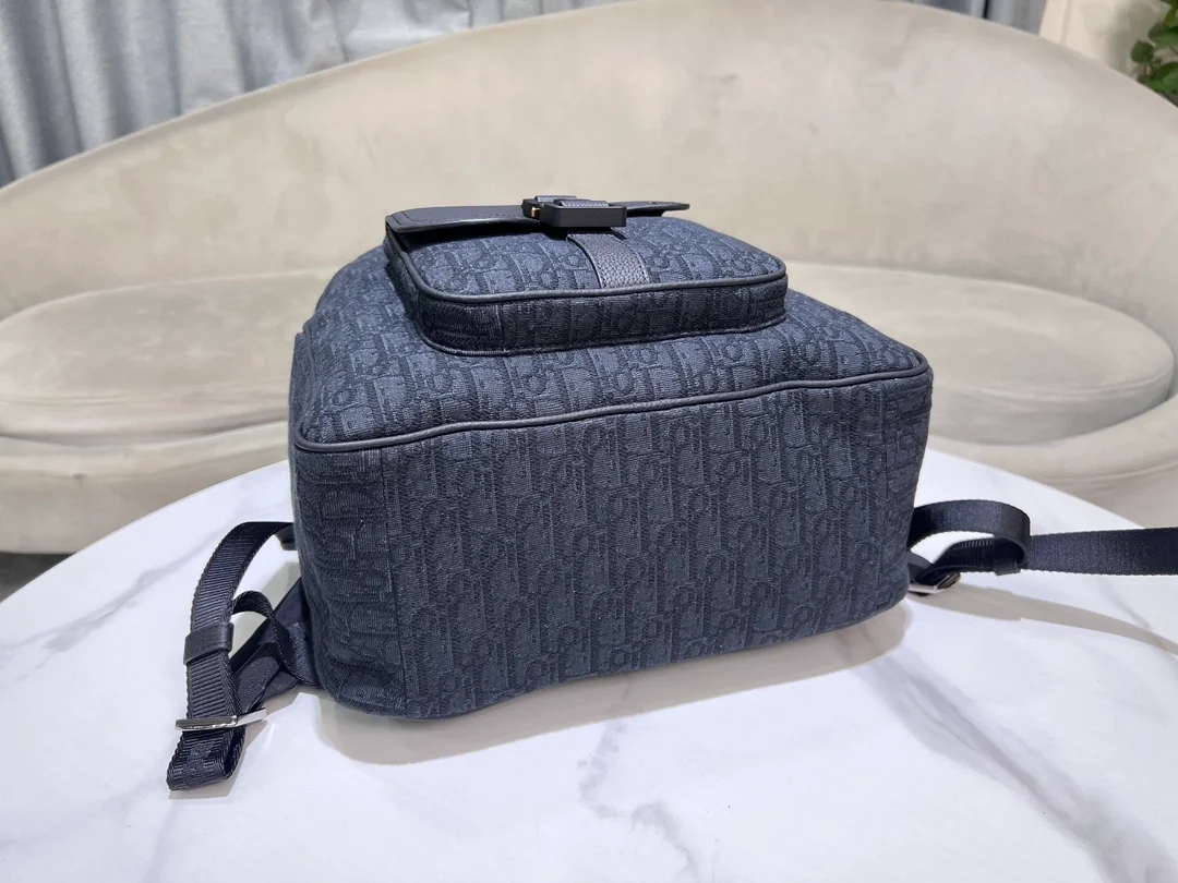 디올 오블리크 자카드 새들 지퍼 백팩