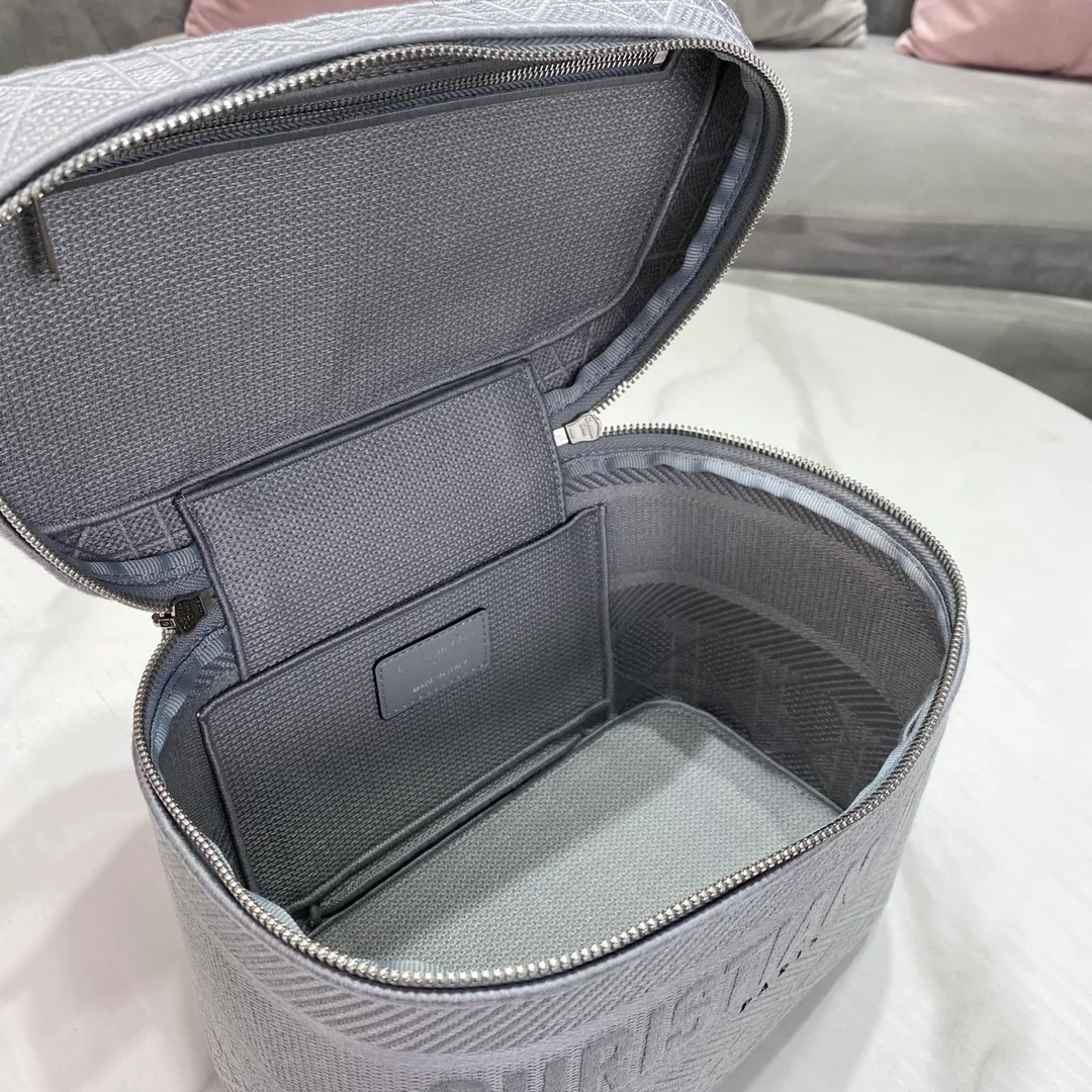 디올 레이디 트래블 베니티 케이스