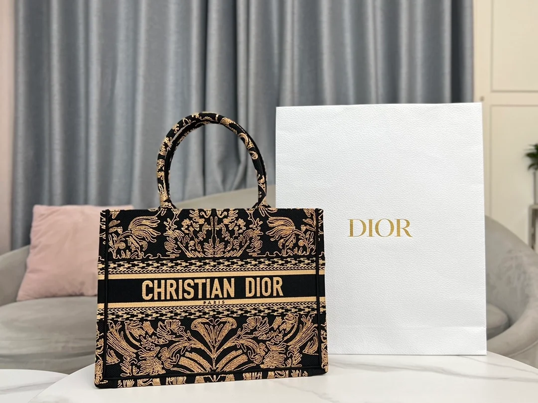 디올 쇼핑 북 토트 미디움 백