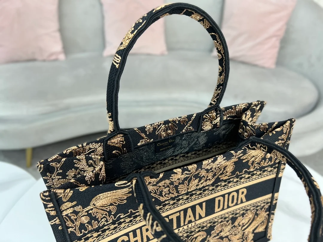 디올 쇼핑 북 토트 미디움 백