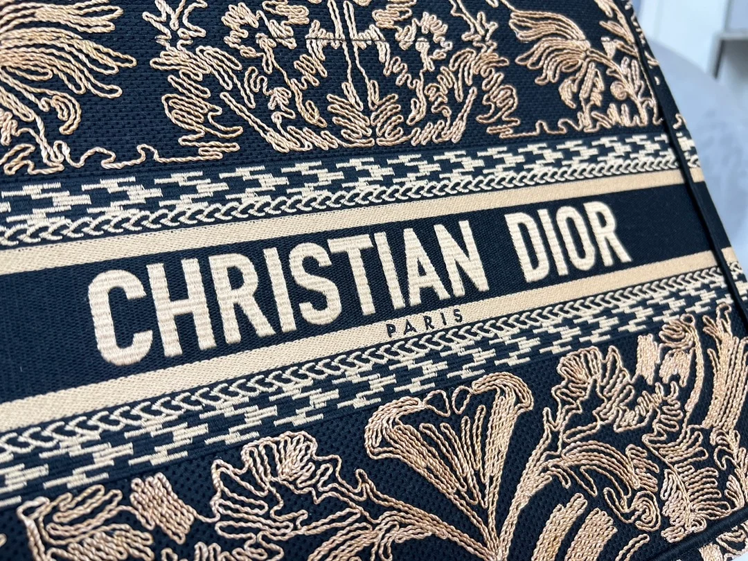 디올 쇼핑 북 토트 미디움 백