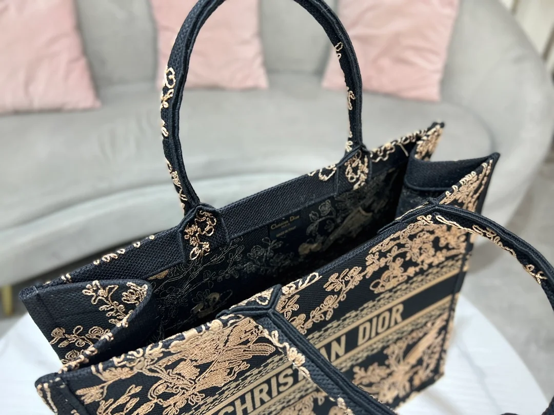 디올 쇼핑 멀티컬러 북 토트 라지 백