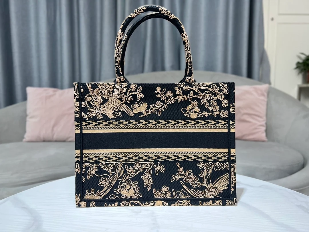 디올 쇼핑 멀티컬러 북 토트 미디움 백 블랙