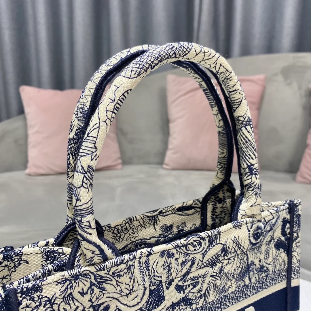 디올 북 토트 스몰 백 화이트 앤 네이비