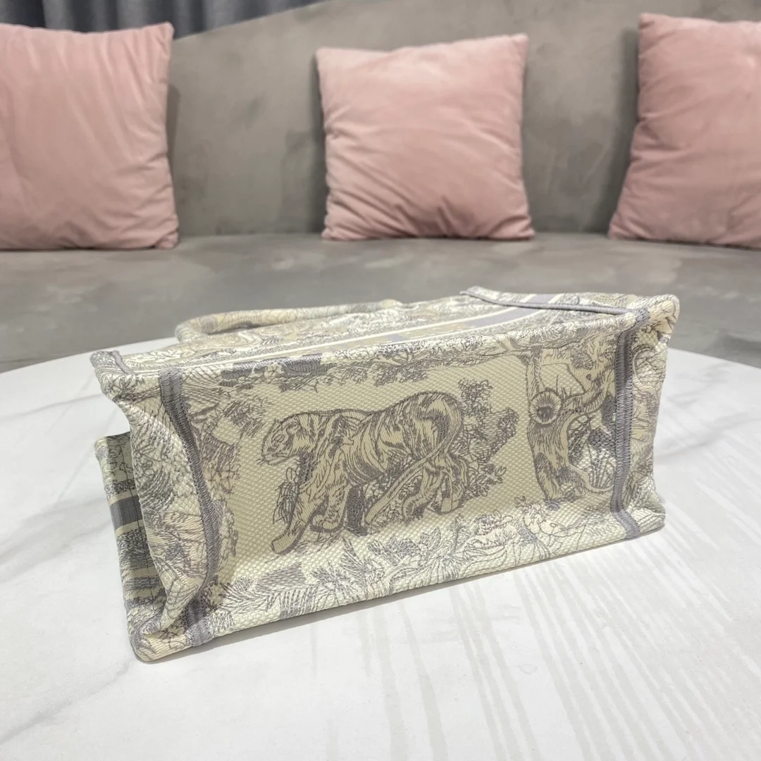 디올 북 토트 스몰 백 아이보리