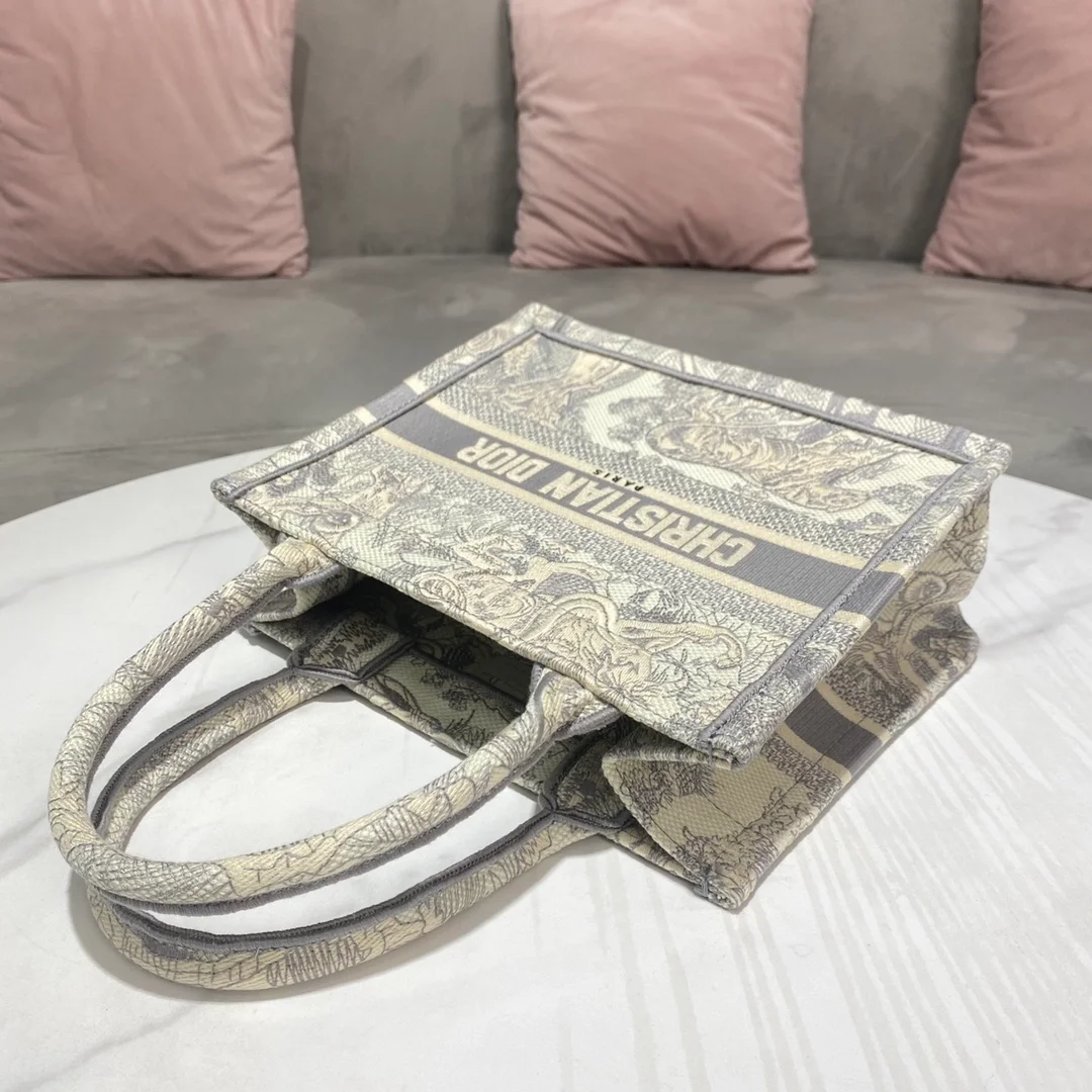 디올 북 토트 스몰 백 아이보리