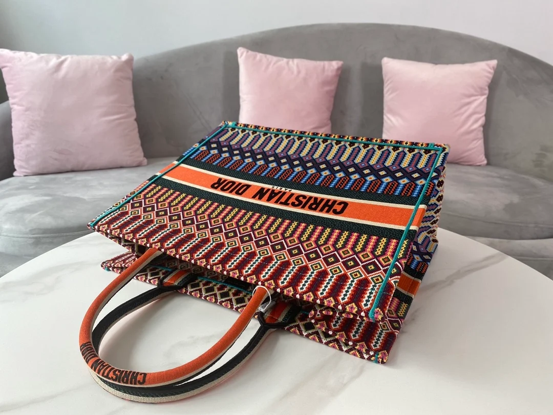 디올 캔버스 멀티 컬러 북 토트 라지백