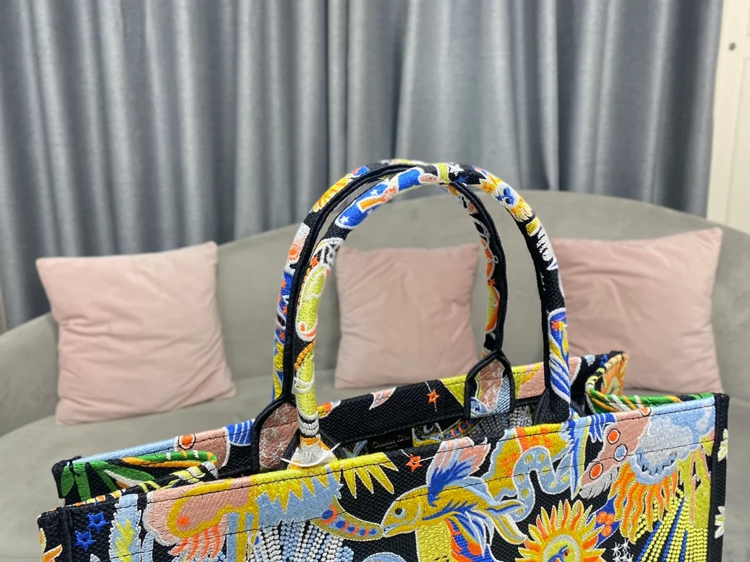 디올 블랙 멀티 컬러 북 토트 라지 백