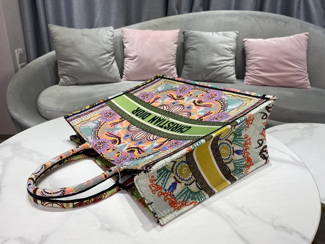 디올 멀티컬러 핑크 북 토트 라지 백