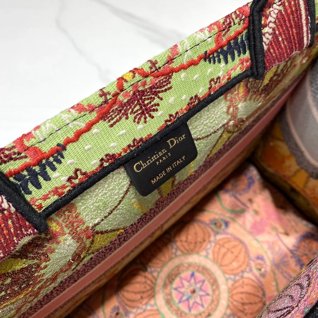 디올 멀티컬러 핑크 북 토트 미디움 백