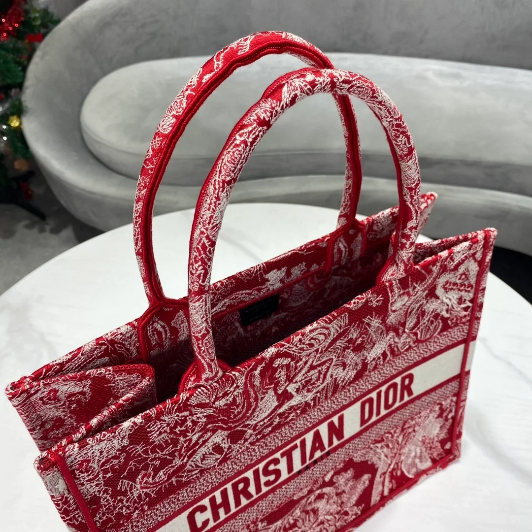 디올 퓨시아 북 토트 미디움 백