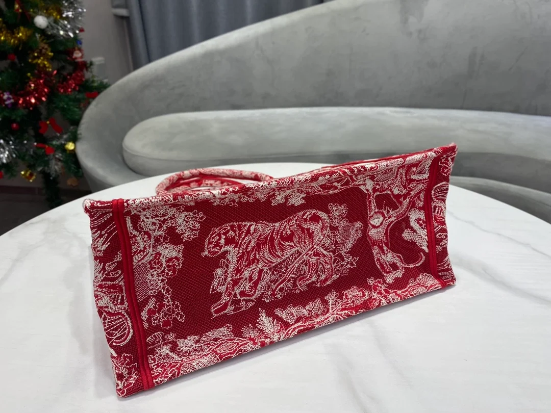 디올 퓨시아 북 토트 미디움 백