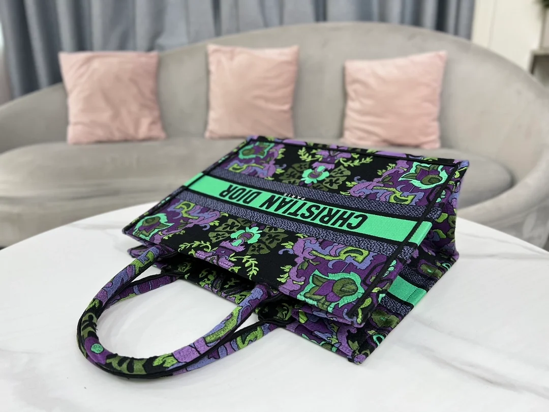 디올 인디언 퍼플 자수 북 토트 미디움 백