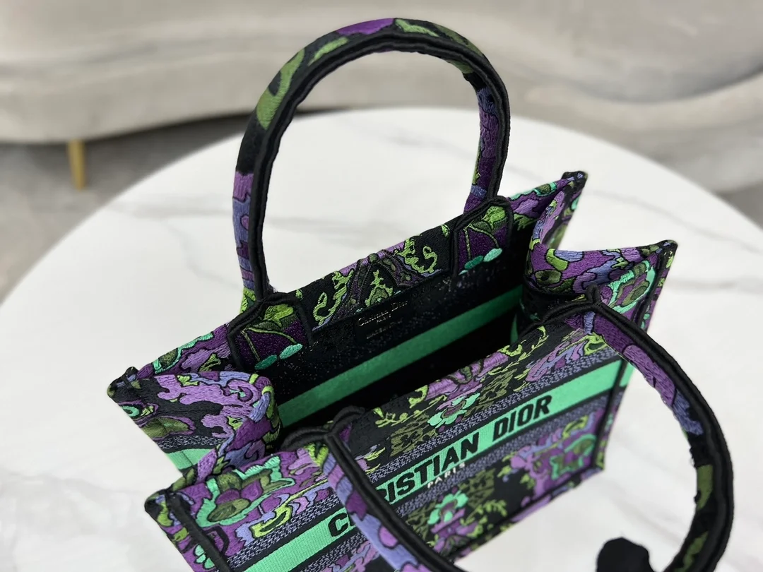 디올 인디언 퍼플 자수 북 토트 스몰 백