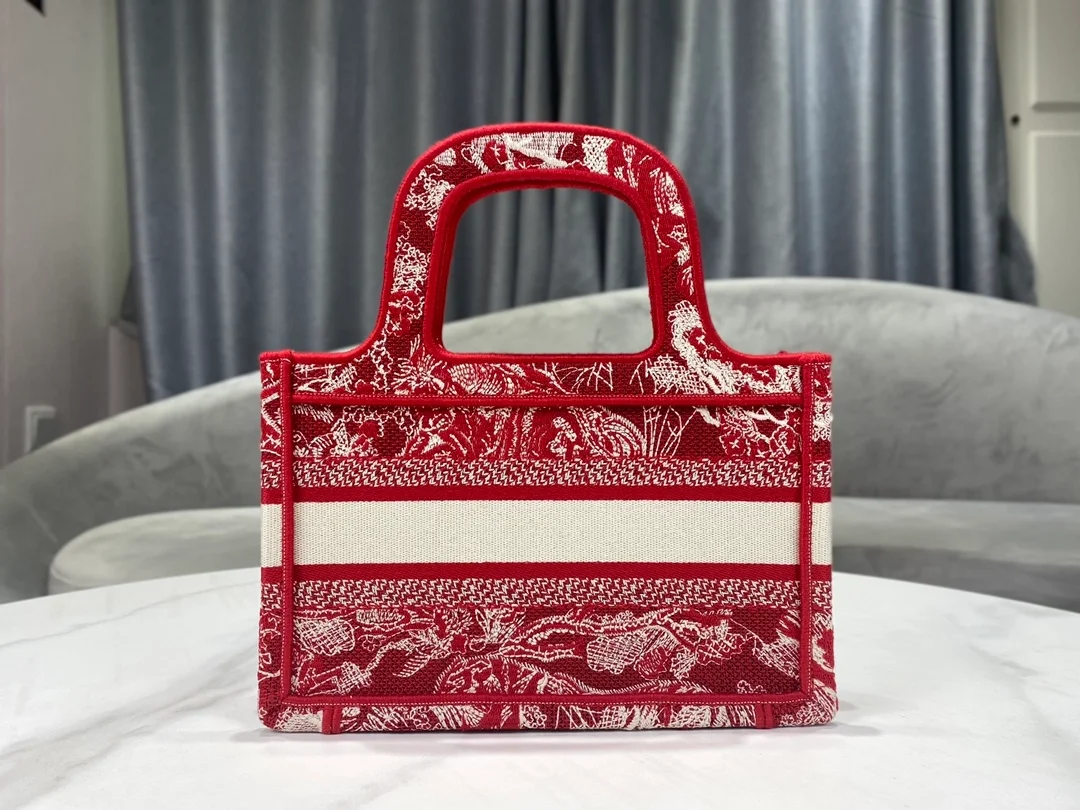 디올 북 토트 미니 백 레드