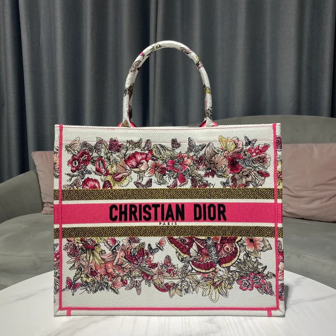 디올 멀티컬러 나비 자수 북 토트 라지 백
