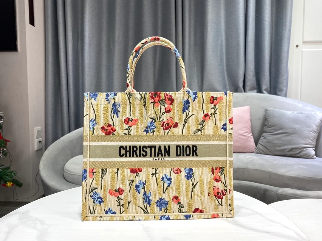 디올 플로라 자수 북 토트 라지 백