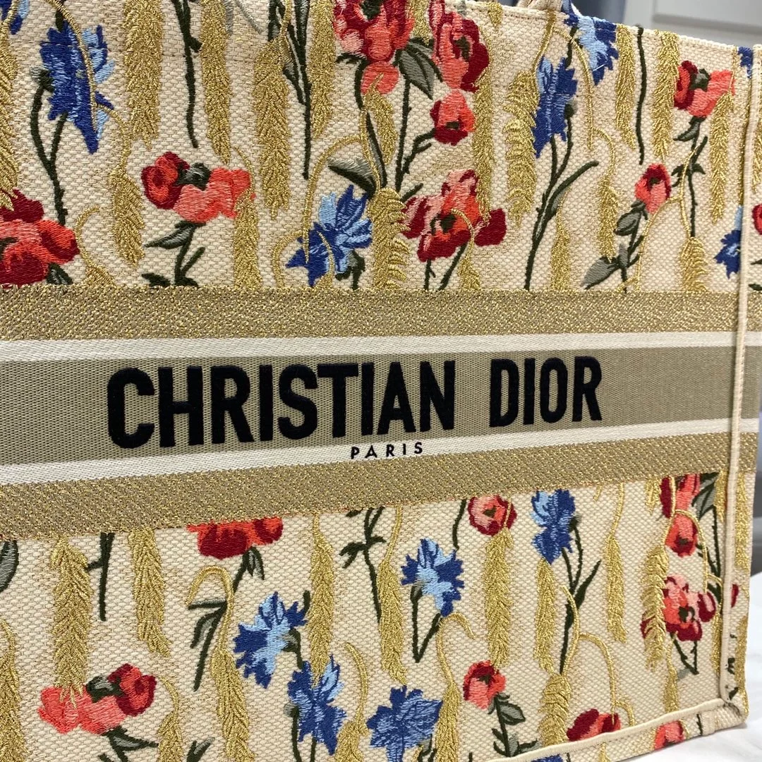 디올 플로라 자수 북 토트 라지 백