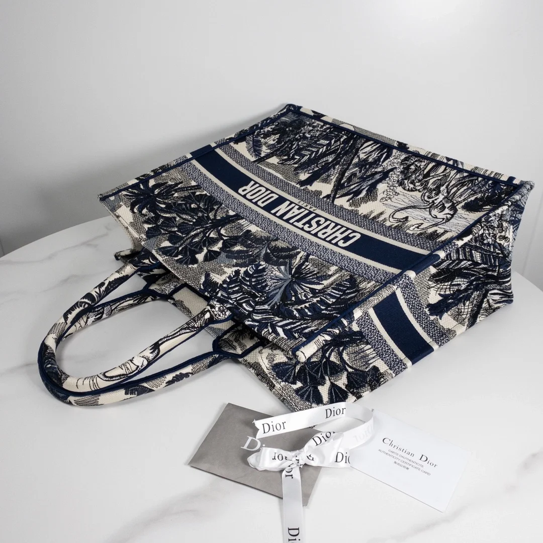 디올 팜트리 북 토트 라지 백