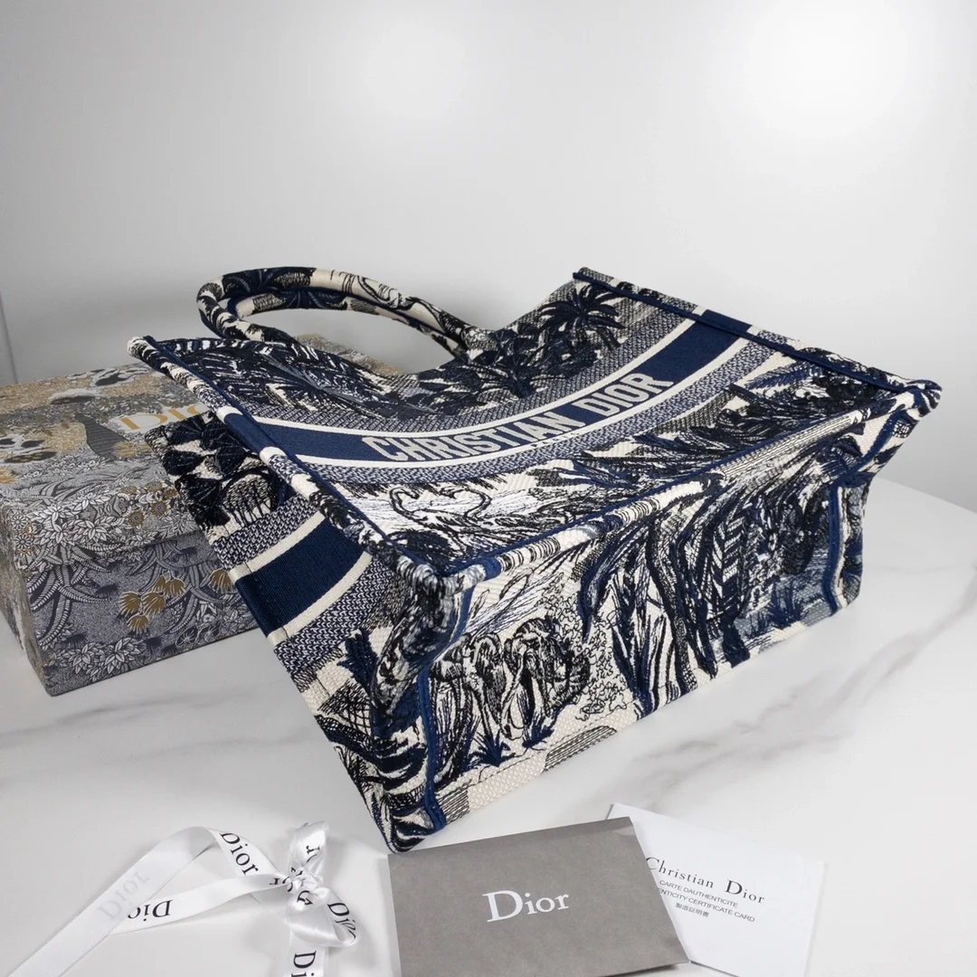 디올 팜트리 북 토트 미디움 백