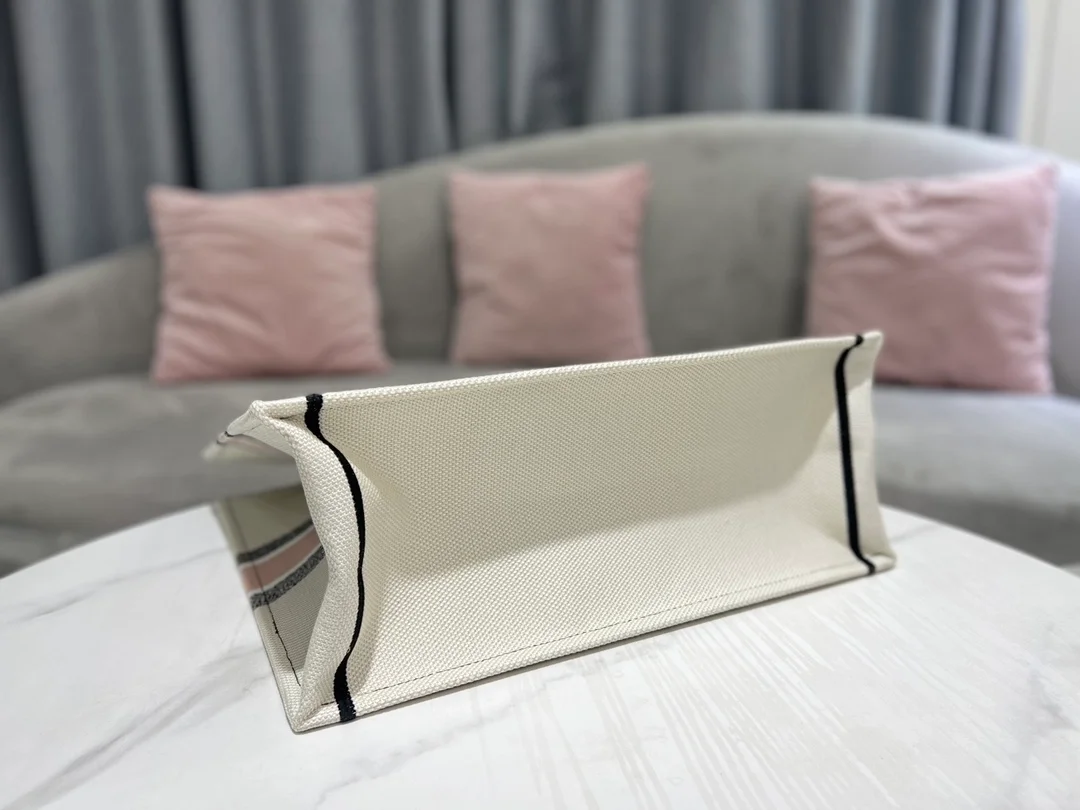 디올 멀티컬러 La Force 북 토트 라지 백