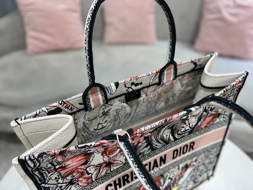 디올 멀티컬러 La Force 북 토트 라지 백