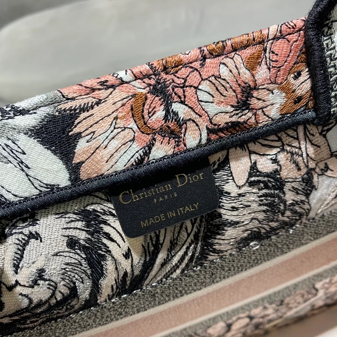 디올 멀티컬러 La Force 북 토트 미디움 백