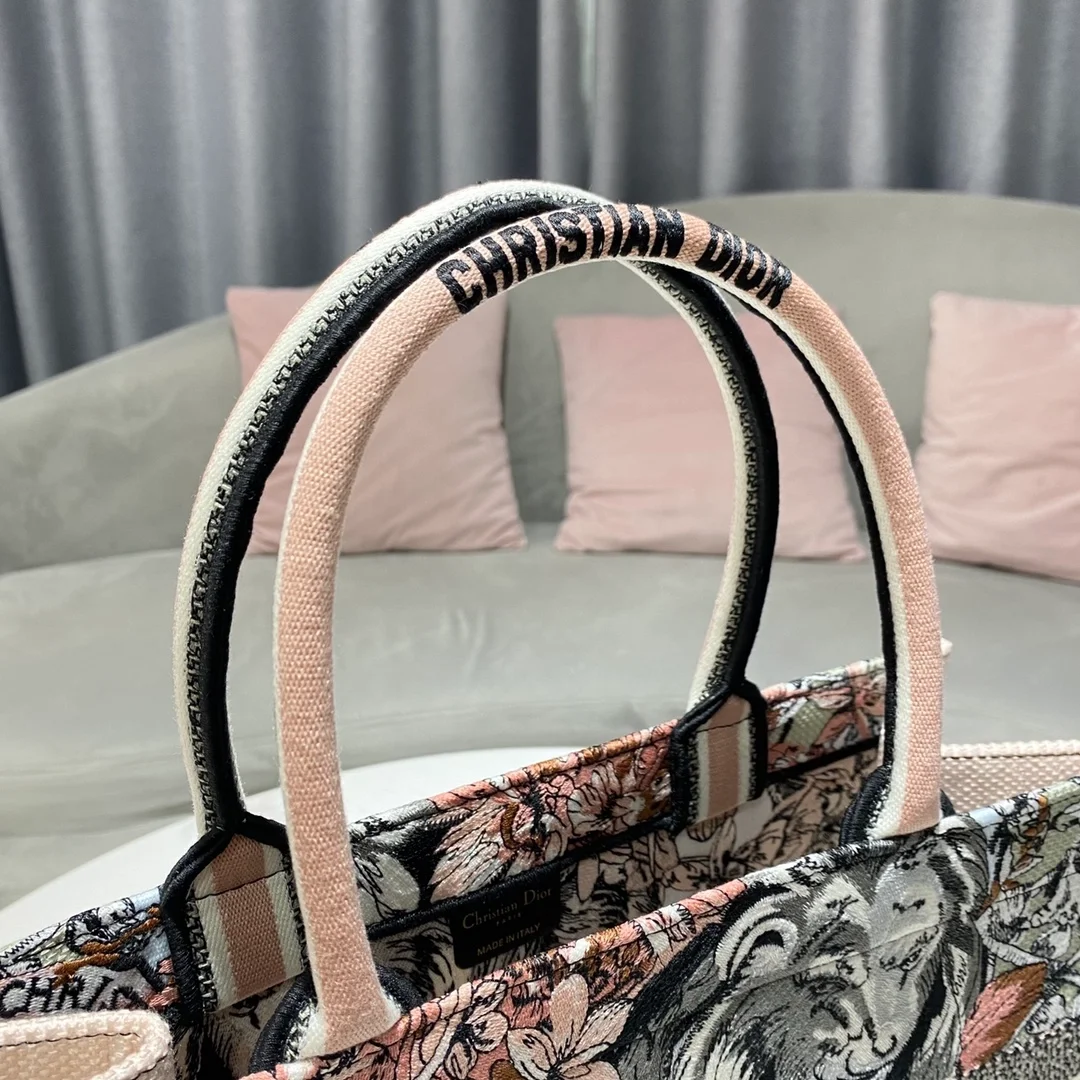 디올 멀티컬러 La Force 북 토트 미디움 백