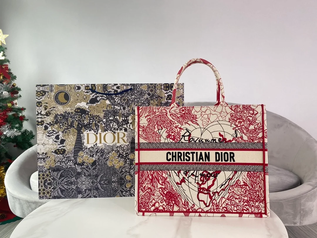 디올 아무르 D-ROYAUME 북 토트 라지 백