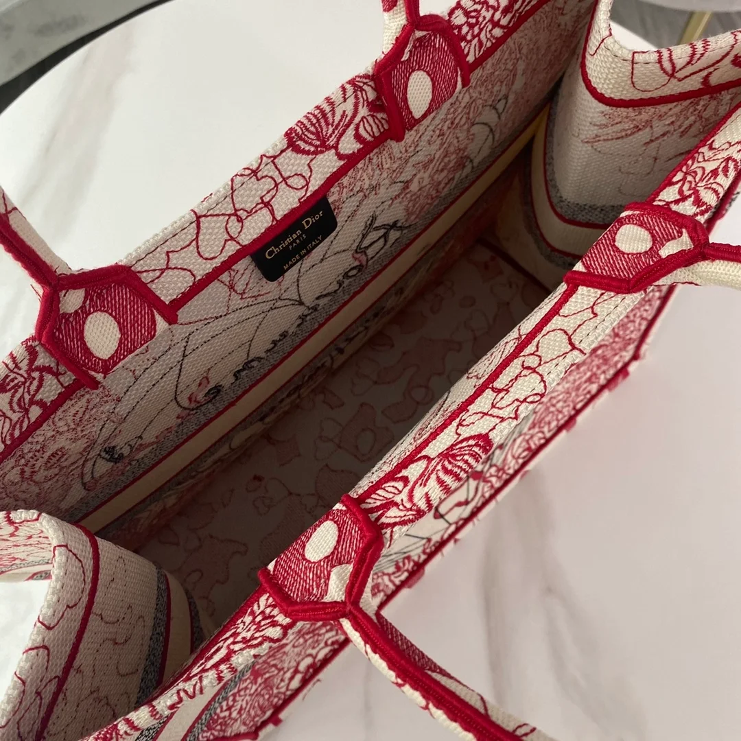 디올 아무르 D-ROYAUME 북 토트 라지 백