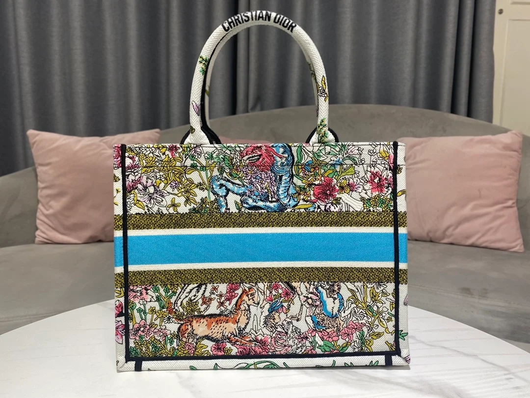 디올 북 토트 라떼 멀티컬러 미디움 백