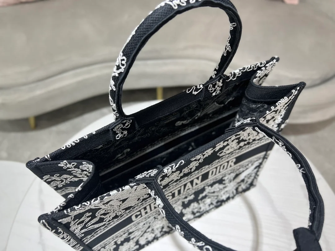 디올 북 토트 블랙 라지 백