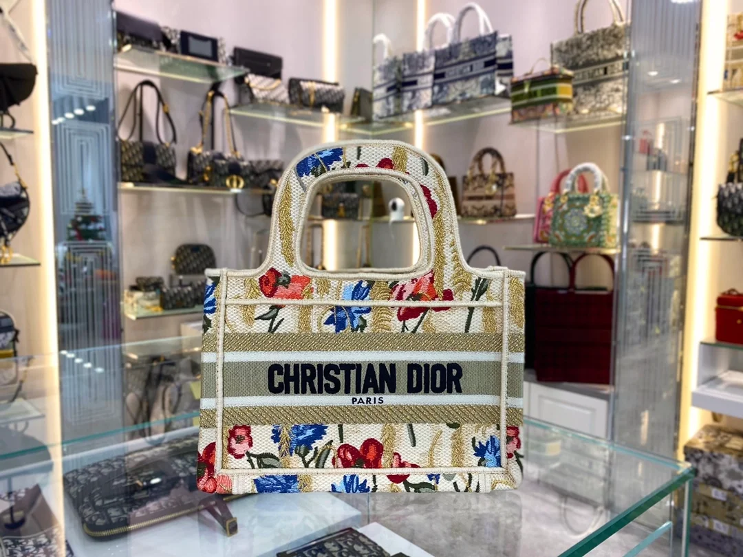 디올 히비스커스 자수 캔버스 미니 북 토트백