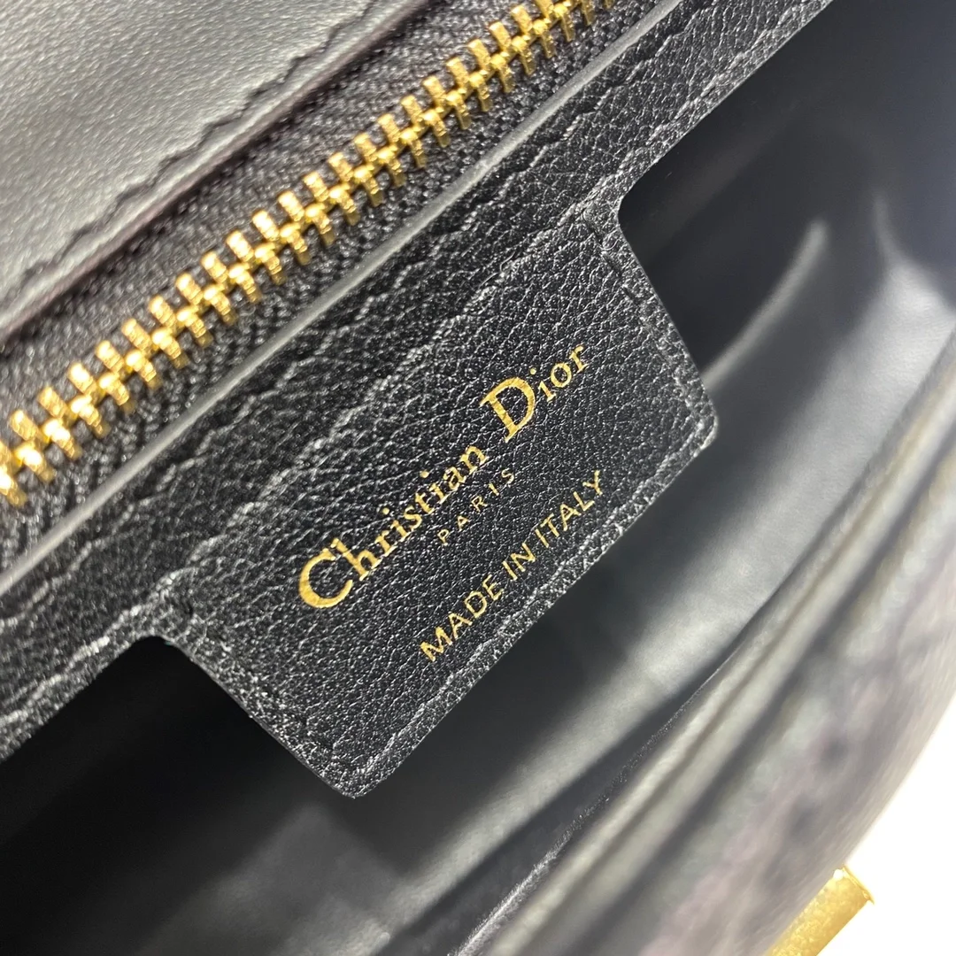 디올 카로 스몰 백 블랙