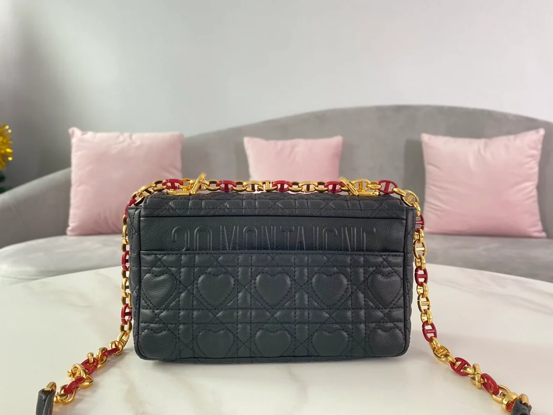 디올 레이디 까나쥬 하트 카로 백