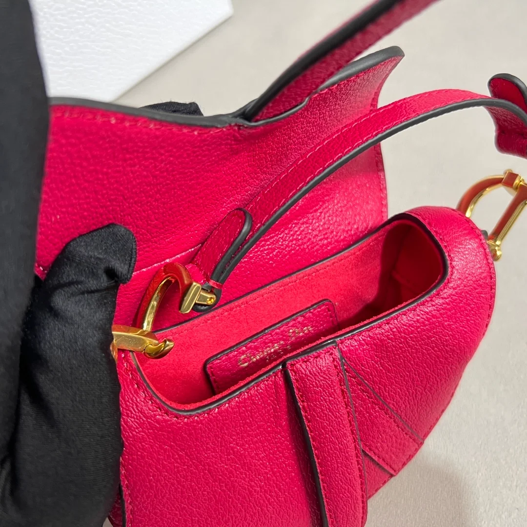 디올 마이크로 새들 백 핑크