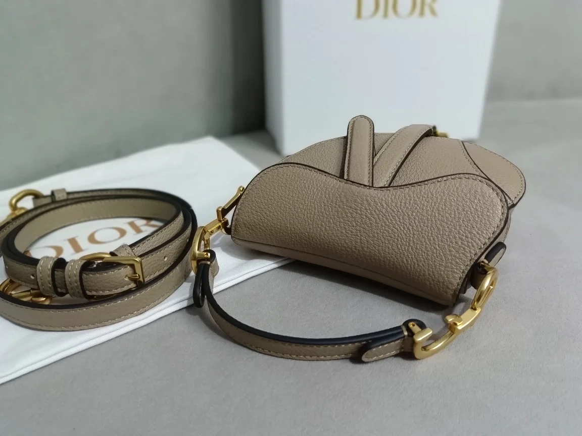 디올 마이크로 새들 백 베이지 카키